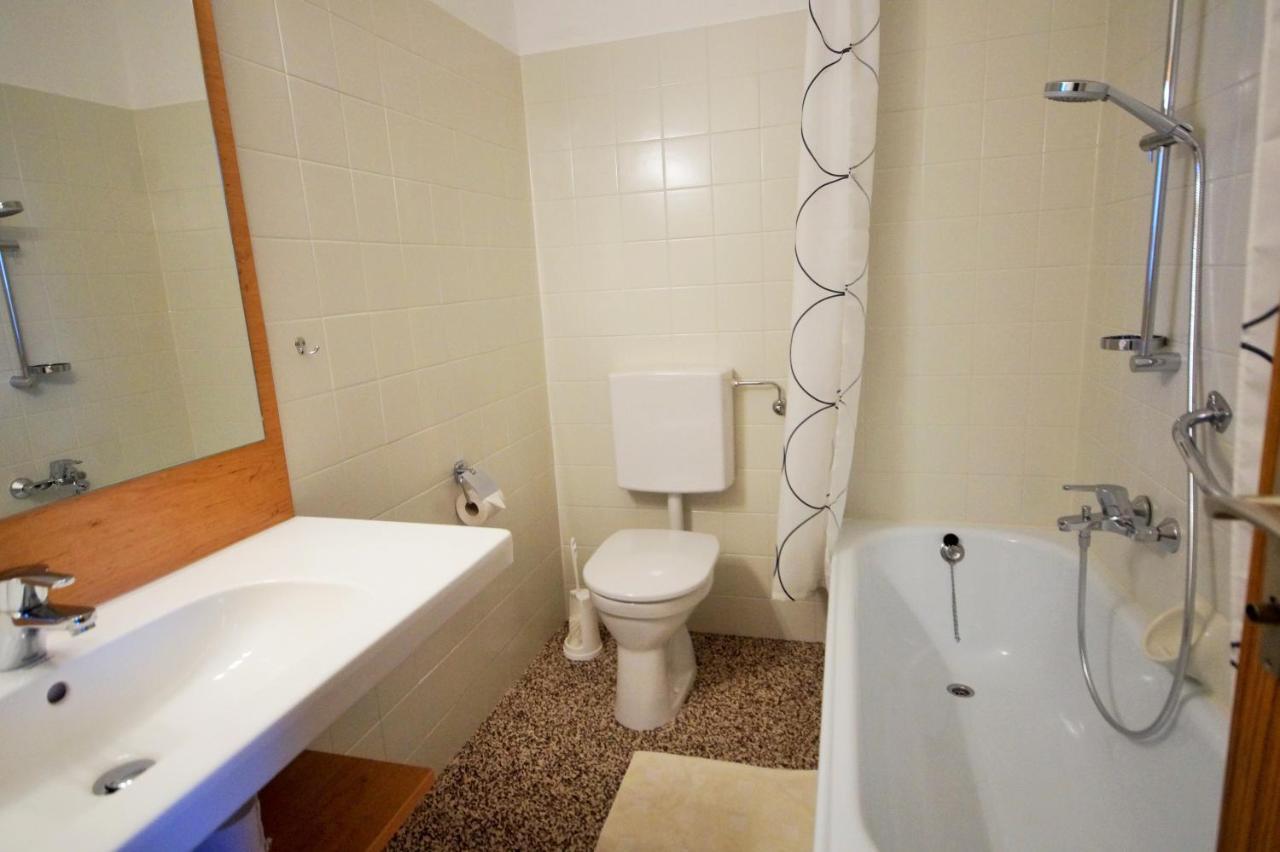 Seegasthof Zur Landeroith Weyregg Εξωτερικό φωτογραφία